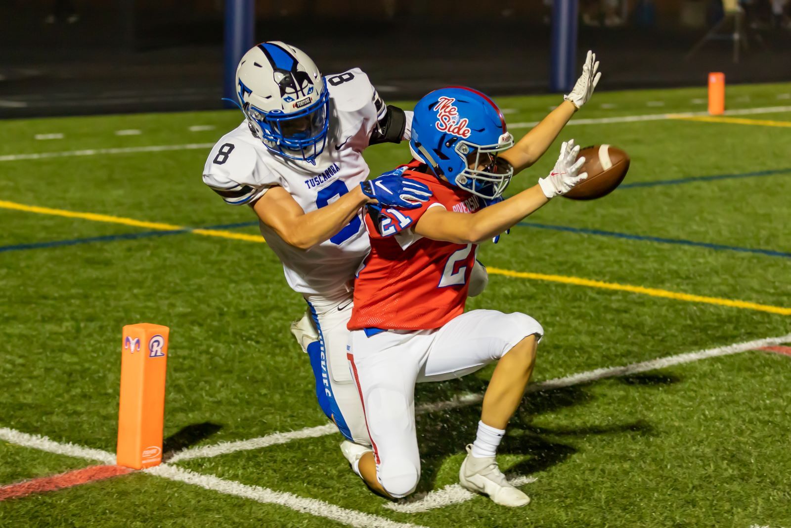 TUS v RIV football_15.jpg